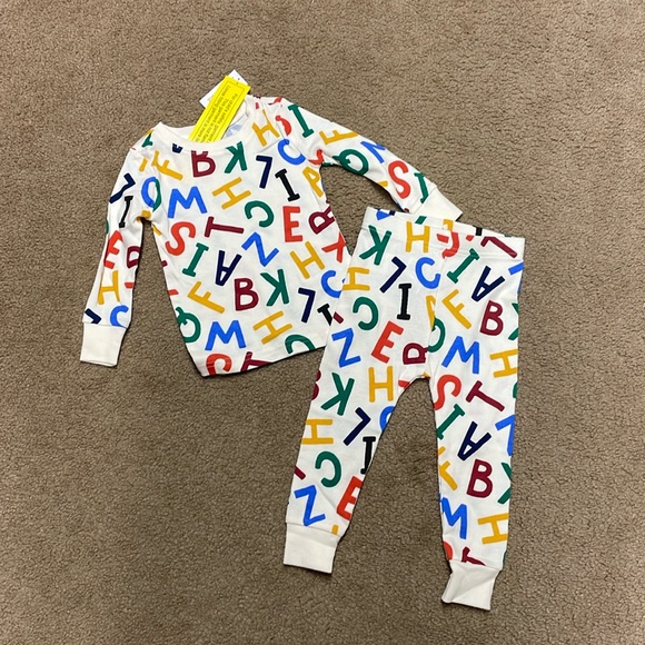 Old Navy Other - Old Navy baby 18-24M pajama set. NWT!